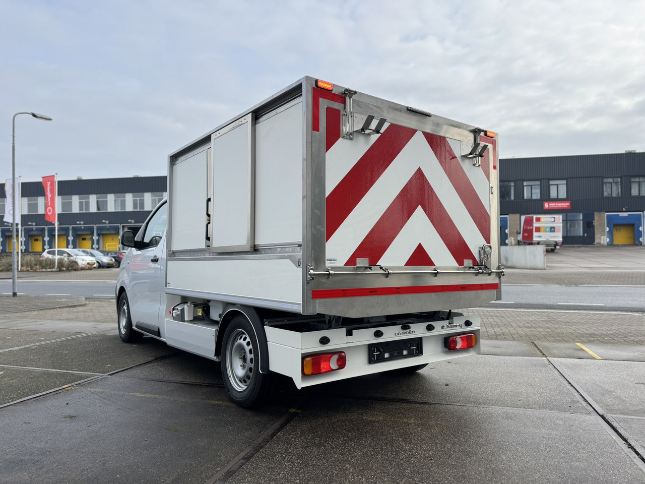 Citroen E-Jumpy veegvuil zijbelader seitenlader mullfahrzeug - Ladbil med tip, El-varebil: billede 4 Citroen E-Jumpy veegvuil zijbelader seitenlader mullfahrzeug - Ladbil med tip, El-varebil: billede 4