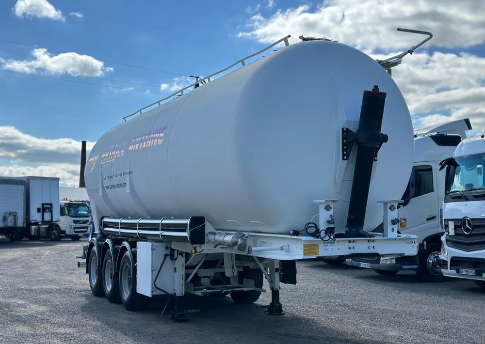 General Trailer 46 m3 KIPPER - Tanksættevogn: billede 1 General Trailer 46 m3 KIPPER - Tanksættevogn: billede 1