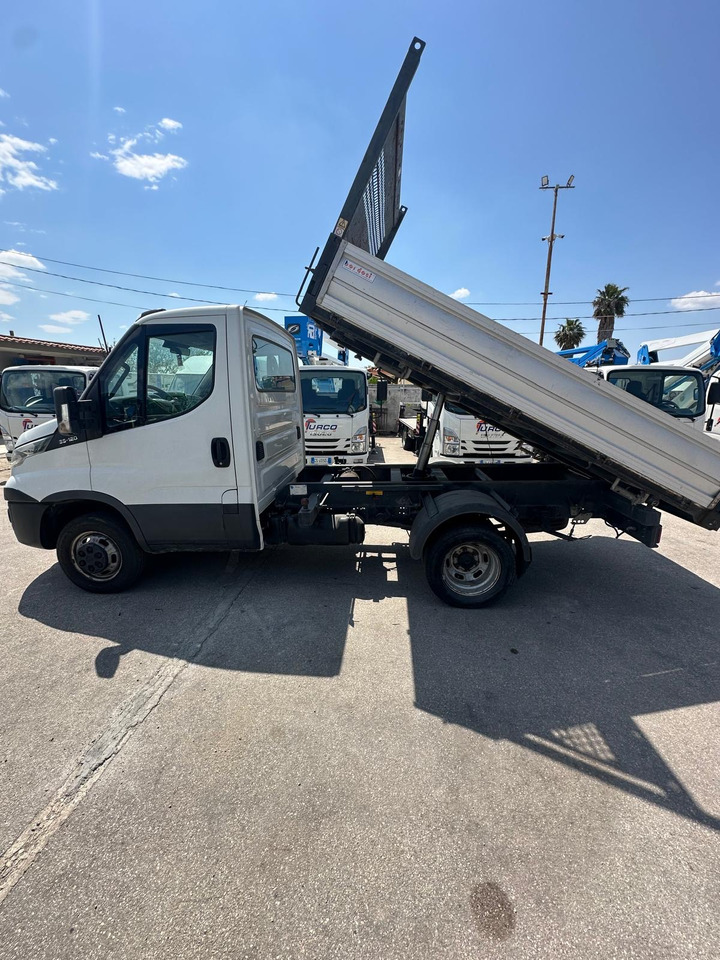 IVECO DAILY 35C12 - Tipvogn lastbil: billede 3 IVECO DAILY 35C12 - Tipvogn lastbil: billede 3