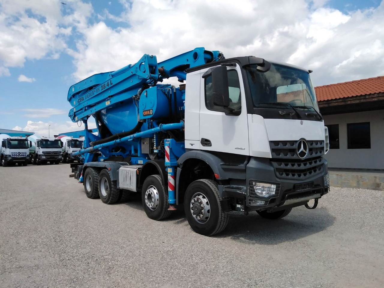 Mercedes-Benz AROCS 4140 CIFA MAGNUM MK28.4L 8X6 - Betonbil med pumpe: billede 1 Mercedes-Benz AROCS 4140 CIFA MAGNUM MK28.4L 8X6 - Betonbil med pumpe: billede 1