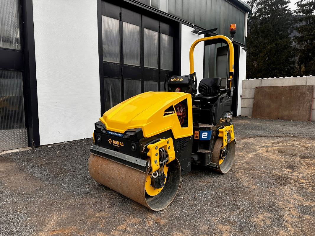 BOMAG DE BW 120 ADe-5 - Tromle: billede 1 BOMAG DE BW 120 ADe-5 - Tromle: billede 1