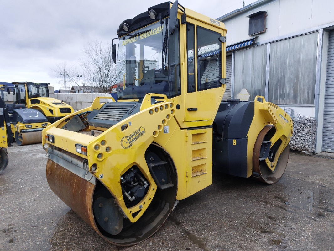 BOMAG DE BW 151 AD-4 AM Tier 3 - Tromle: billede 1 BOMAG DE BW 151 AD-4 AM Tier 3 - Tromle: billede 1