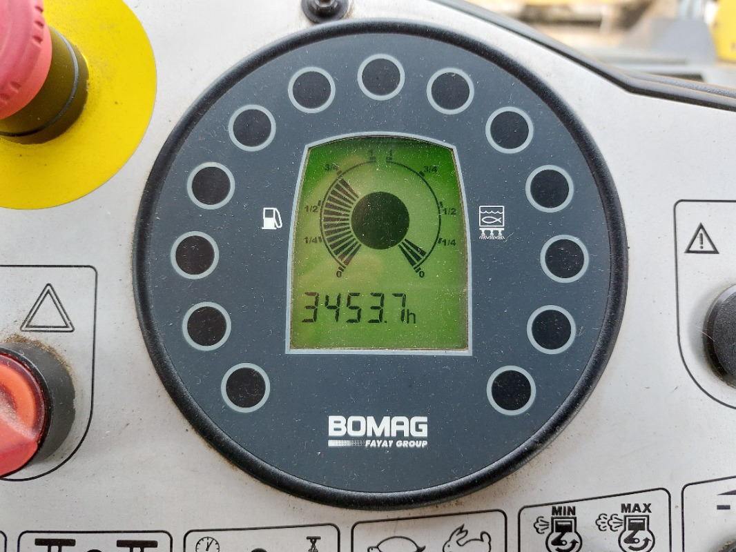 BOMAG DE BW 151 AD-4 AM Tier 3 - Tromle: billede 2 BOMAG DE BW 151 AD-4 AM Tier 3 - Tromle: billede 2