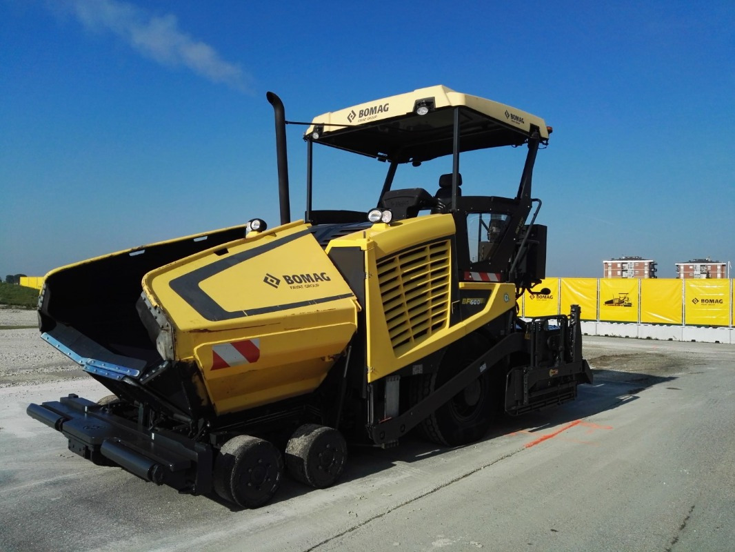 BOMAG IT BF 600 P-2 S500 Stage IV/Tier 4f - Asfaltudlægger: billede 1 BOMAG IT BF 600 P-2 S500 Stage IV/Tier 4f - Asfaltudlægger: billede 1