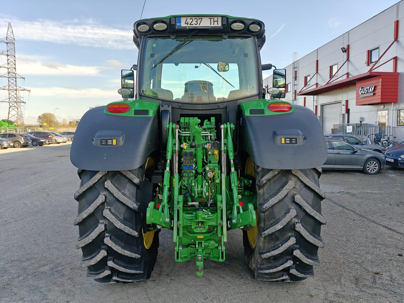 John Deere 6215R Autopowr - Traktor: billede 4 John Deere 6215R Autopowr - Traktor: billede 4