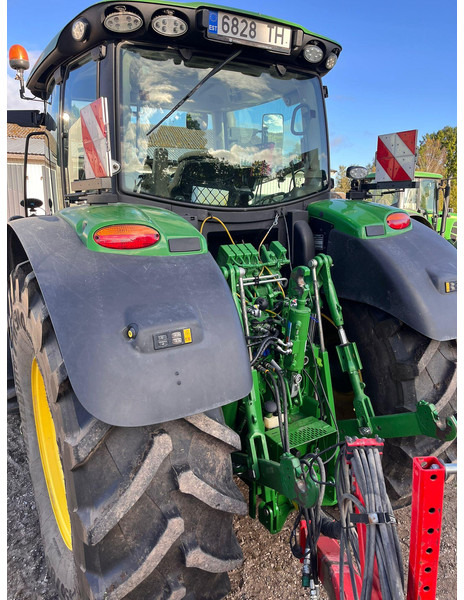 John Deere 6215R Autopowr - Traktor: billede 4 John Deere 6215R Autopowr - Traktor: billede 4