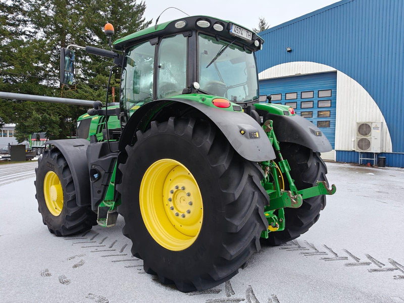 John Deere 6215R - Traktor: billede 5 John Deere 6215R - Traktor: billede 5