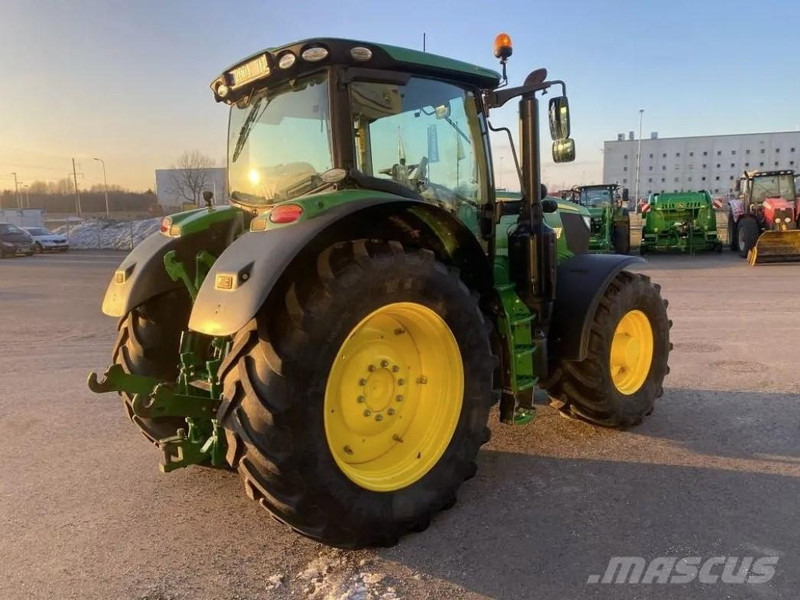 John Deere 6215R - Traktor: billede 3 John Deere 6215R - Traktor: billede 3