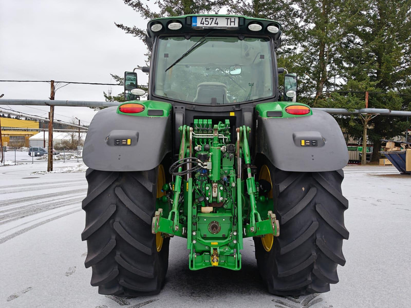 John Deere 6215R - Traktor: billede 4 John Deere 6215R - Traktor: billede 4