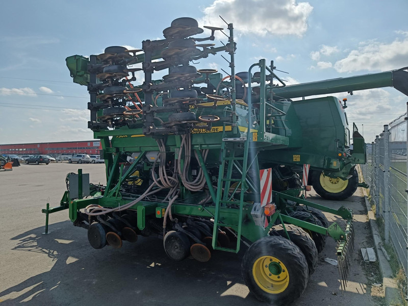 John Deere 750 A - Præcisionssåmaskine: billede 3 John Deere 750 A - Præcisionssåmaskine: billede 3