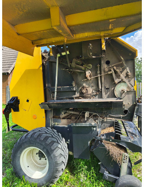 New Holland BR 6090 - Rundballepresse: billede 5 New Holland BR 6090 - Rundballepresse: billede 5