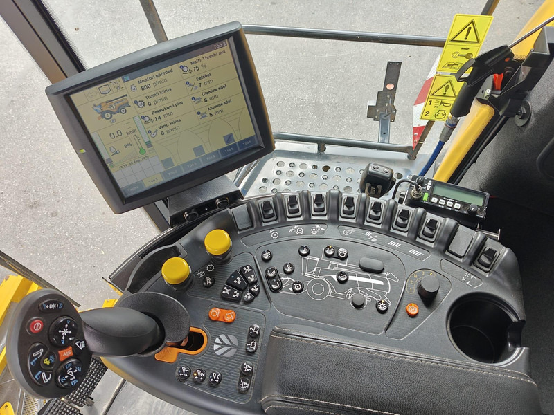 Leje en New Holland CX 8.90 New Holland CX 8.90: billede 18 Leje en New Holland CX 8.90 New Holland CX 8.90: billede 18