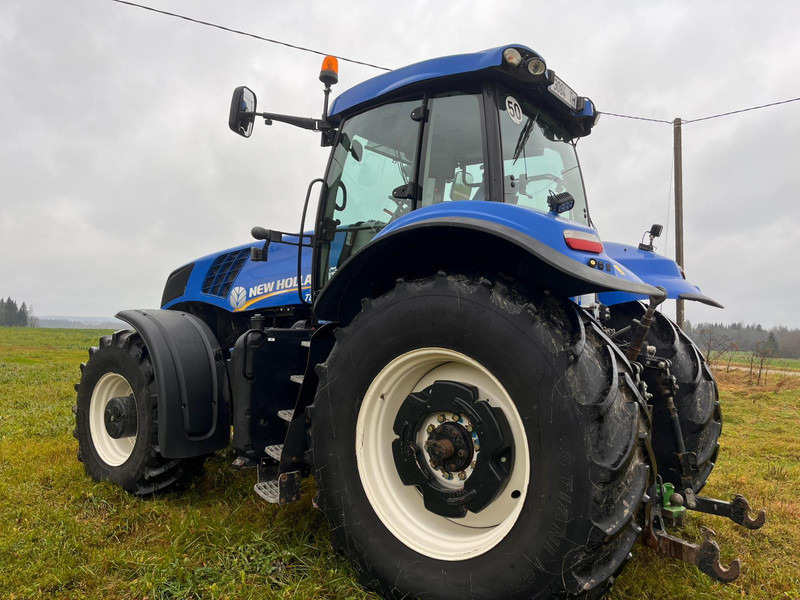 New Holland T8.330 - Traktor: billede 3 New Holland T8.330 - Traktor: billede 3