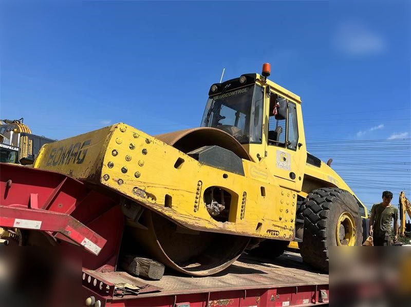 BOMAG BW226DH-4 - Kompaktor: billede 2 BOMAG BW226DH-4 - Kompaktor: billede 2