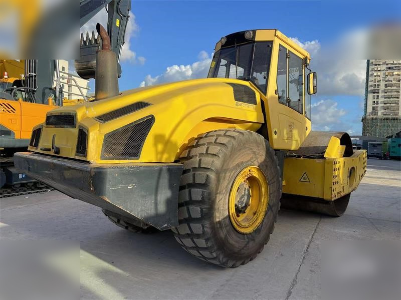BOMAG BW226DH-4 - Kompaktor: billede 4 BOMAG BW226DH-4 - Kompaktor: billede 4
