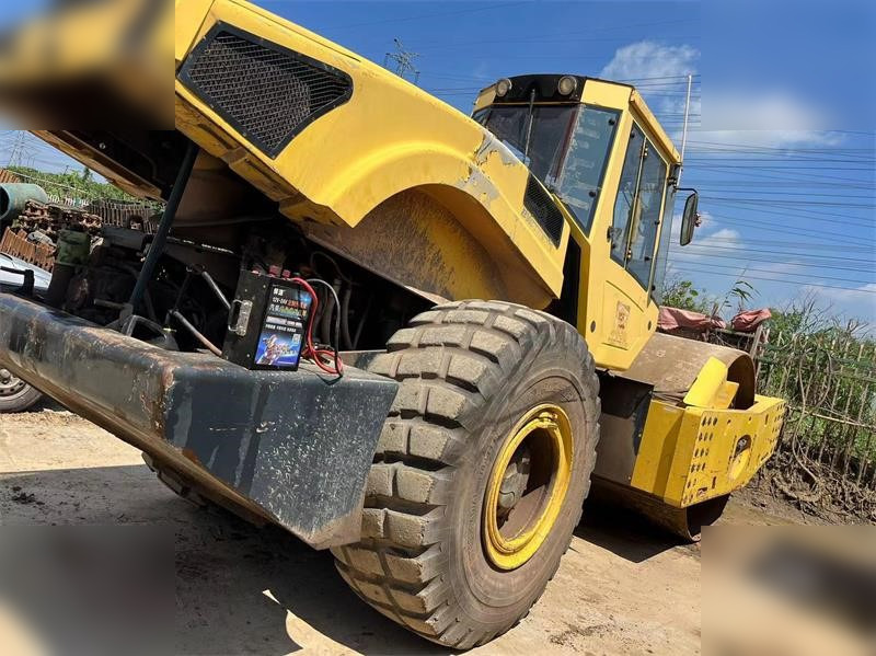 BOMAG BW226DH-4 - Kompaktor: billede 4 BOMAG BW226DH-4 - Kompaktor: billede 4