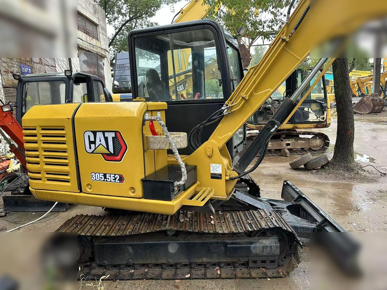 CATERPILLAR 305.5E2 - Minigravemaskine: billede 4 CATERPILLAR 305.5E2 - Minigravemaskine: billede 4