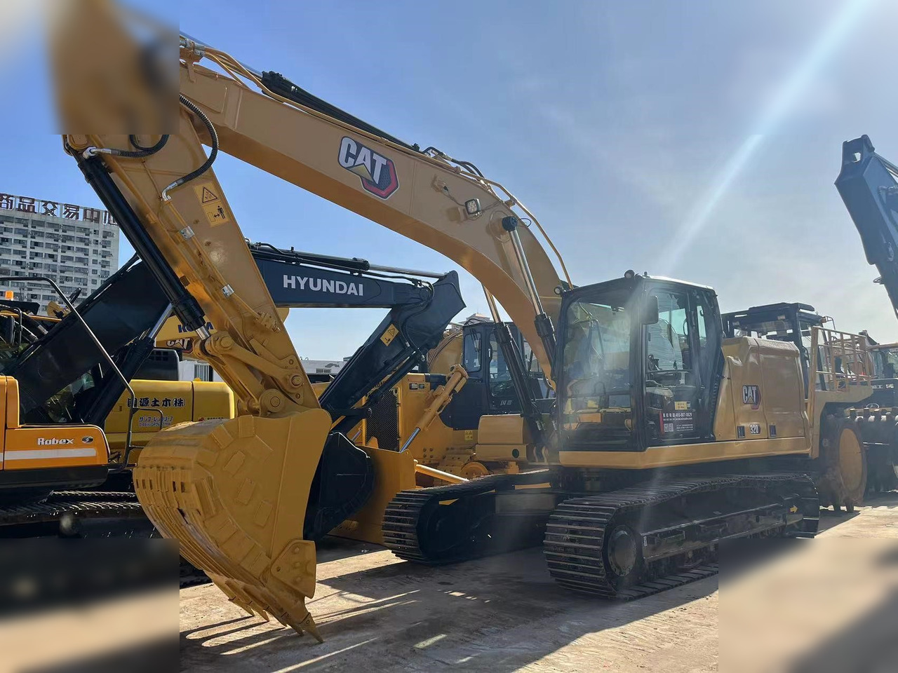 CATERPILLAR 320 - Bæltegravemaskine: billede 2 CATERPILLAR 320 - Bæltegravemaskine: billede 2