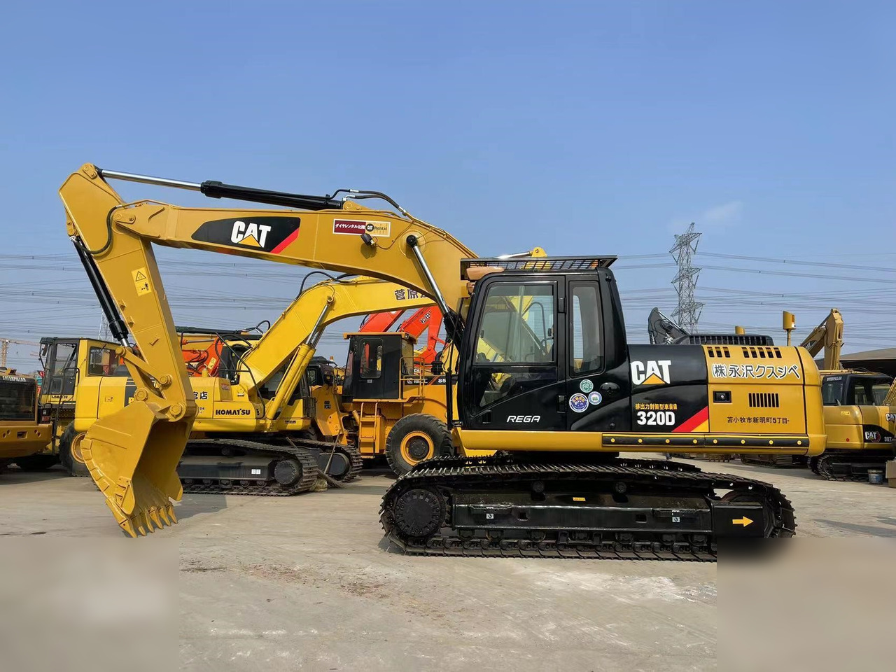 CATERPILLAR 320D - Bæltegravemaskine: billede 1 CATERPILLAR 320D - Bæltegravemaskine: billede 1