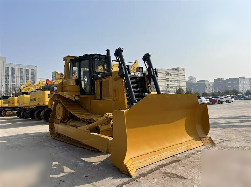 CATERPILLAR D8R - Bulldozer: billede 3 CATERPILLAR D8R - Bulldozer: billede 3