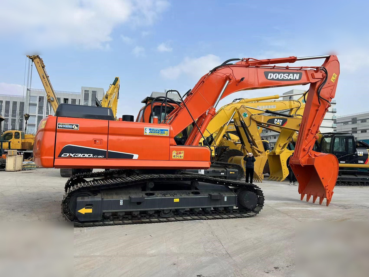 DOOSAN DX300 LC-9C - Bæltegravemaskine: billede 1 DOOSAN DX300 LC-9C - Bæltegravemaskine: billede 1