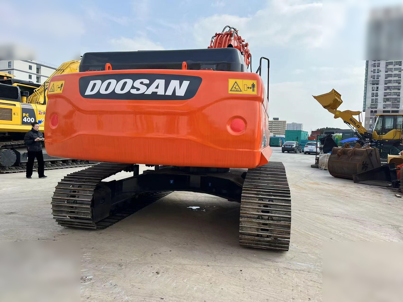 DOOSAN DX300 LC-9C - Bæltegravemaskine: billede 4 DOOSAN DX300 LC-9C - Bæltegravemaskine: billede 4
