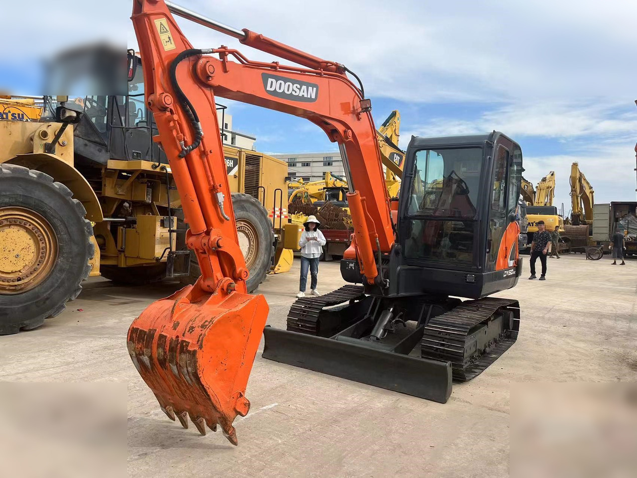 DOOSAN DX60-9C - Bæltegravemaskine: billede 3 DOOSAN DX60-9C - Bæltegravemaskine: billede 3