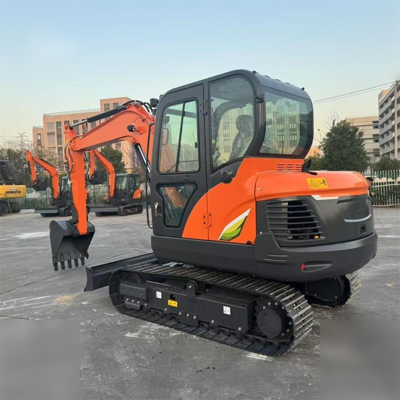 DOOSAN DX60E-10N - Bæltegravemaskine: billede 1 DOOSAN DX60E-10N - Bæltegravemaskine: billede 1