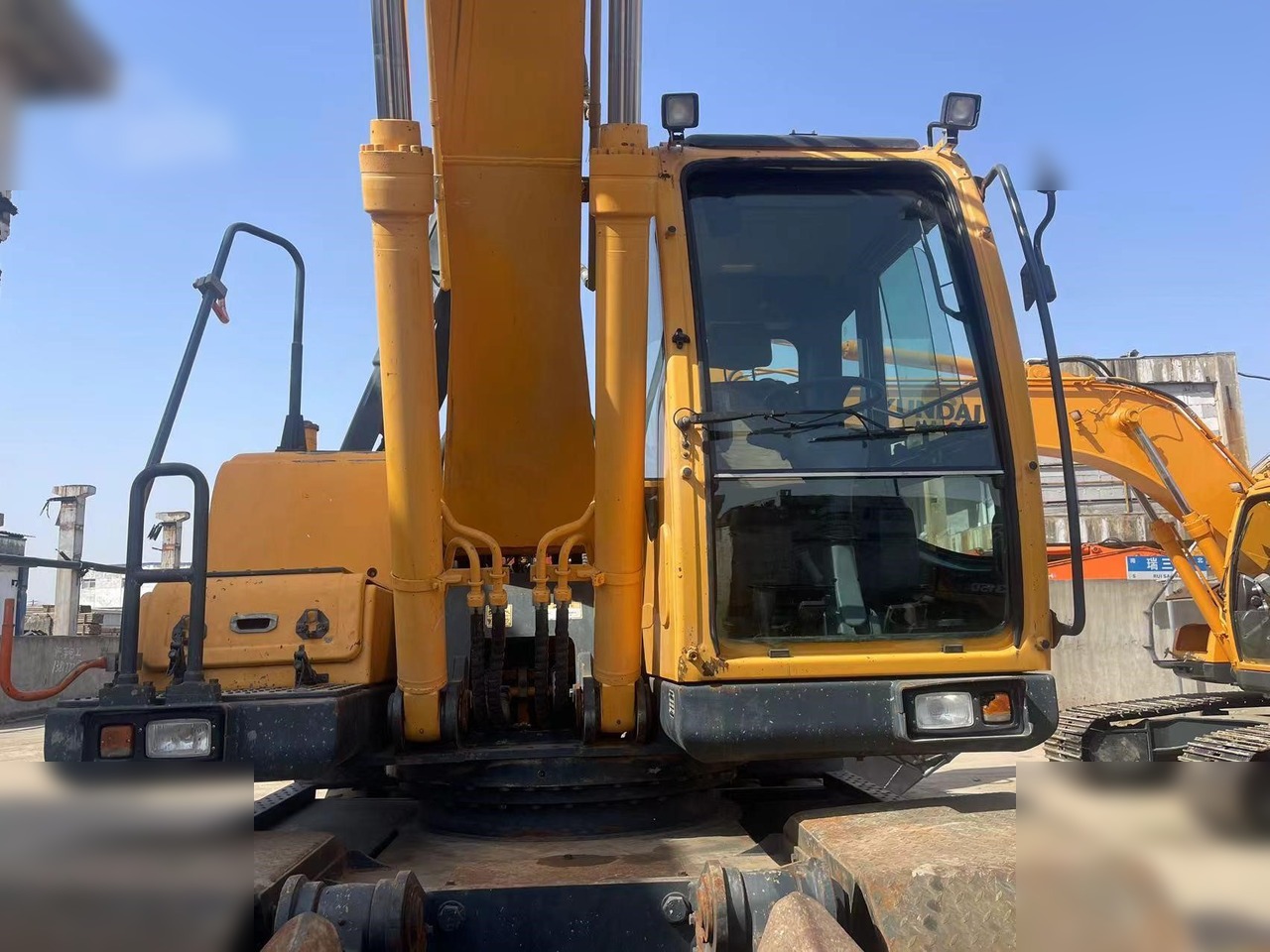 HYUNDAI ROBEX 210W-9 - Hjulgravemaskine: billede 5 HYUNDAI ROBEX 210W-9 - Hjulgravemaskine: billede 5