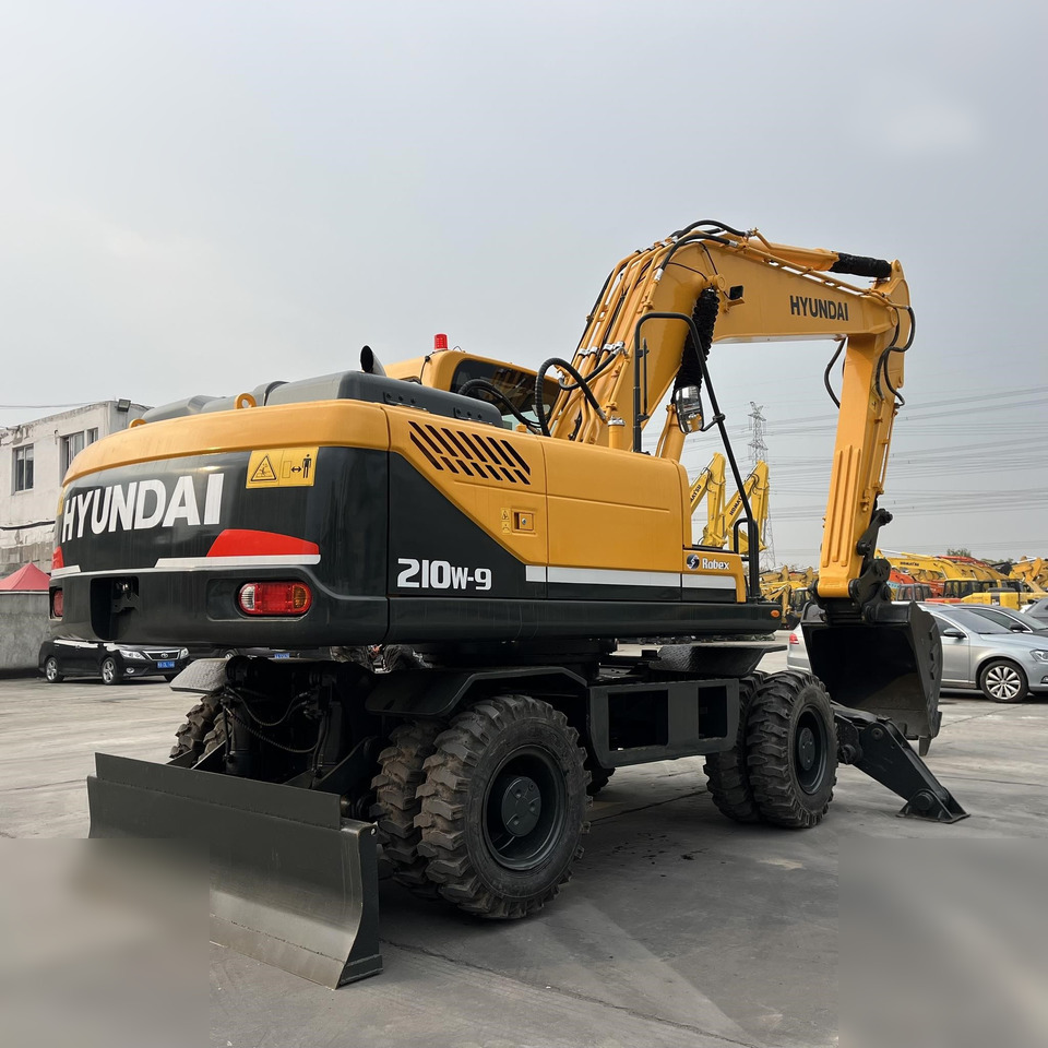 HYUNDAI ROBEX 210W-9 - Hjulgravemaskine: billede 3 HYUNDAI ROBEX 210W-9 - Hjulgravemaskine: billede 3