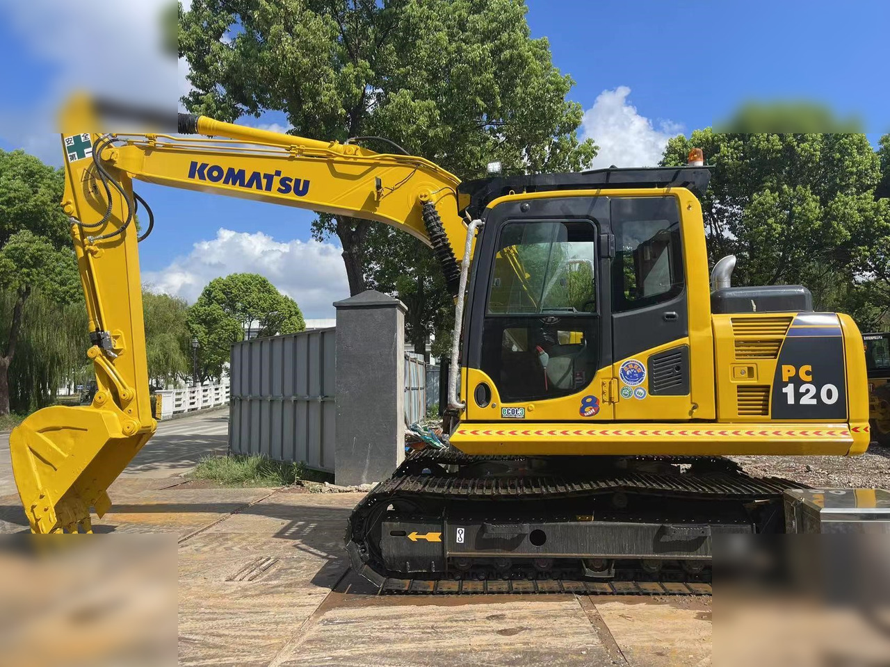 KOMATSU PC120-8 - Bæltegravemaskine: billede 1 KOMATSU PC120-8 - Bæltegravemaskine: billede 1