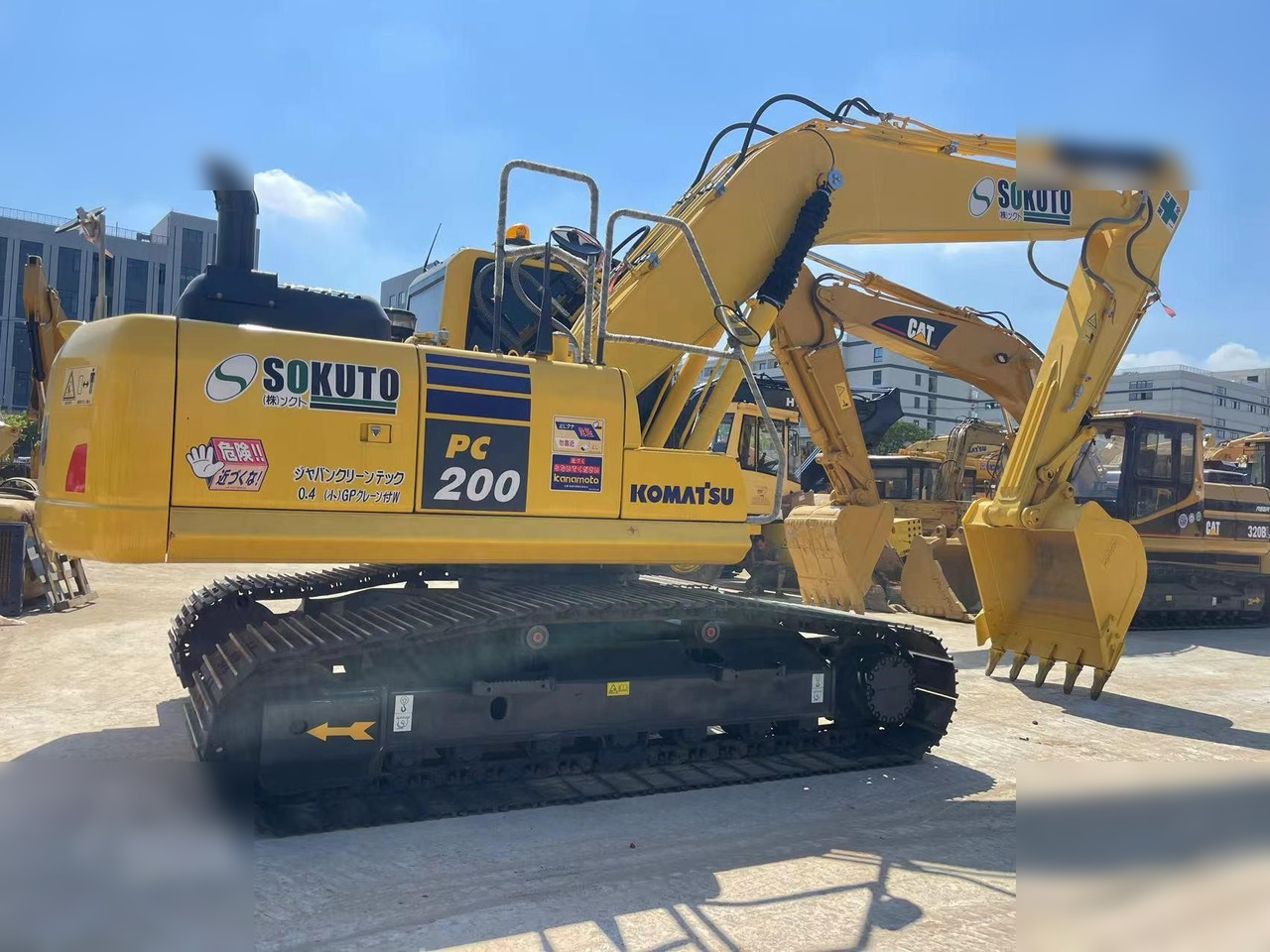 KOMATSU PC200-8 - Bæltegravemaskine: billede 3 KOMATSU PC200-8 - Bæltegravemaskine: billede 3