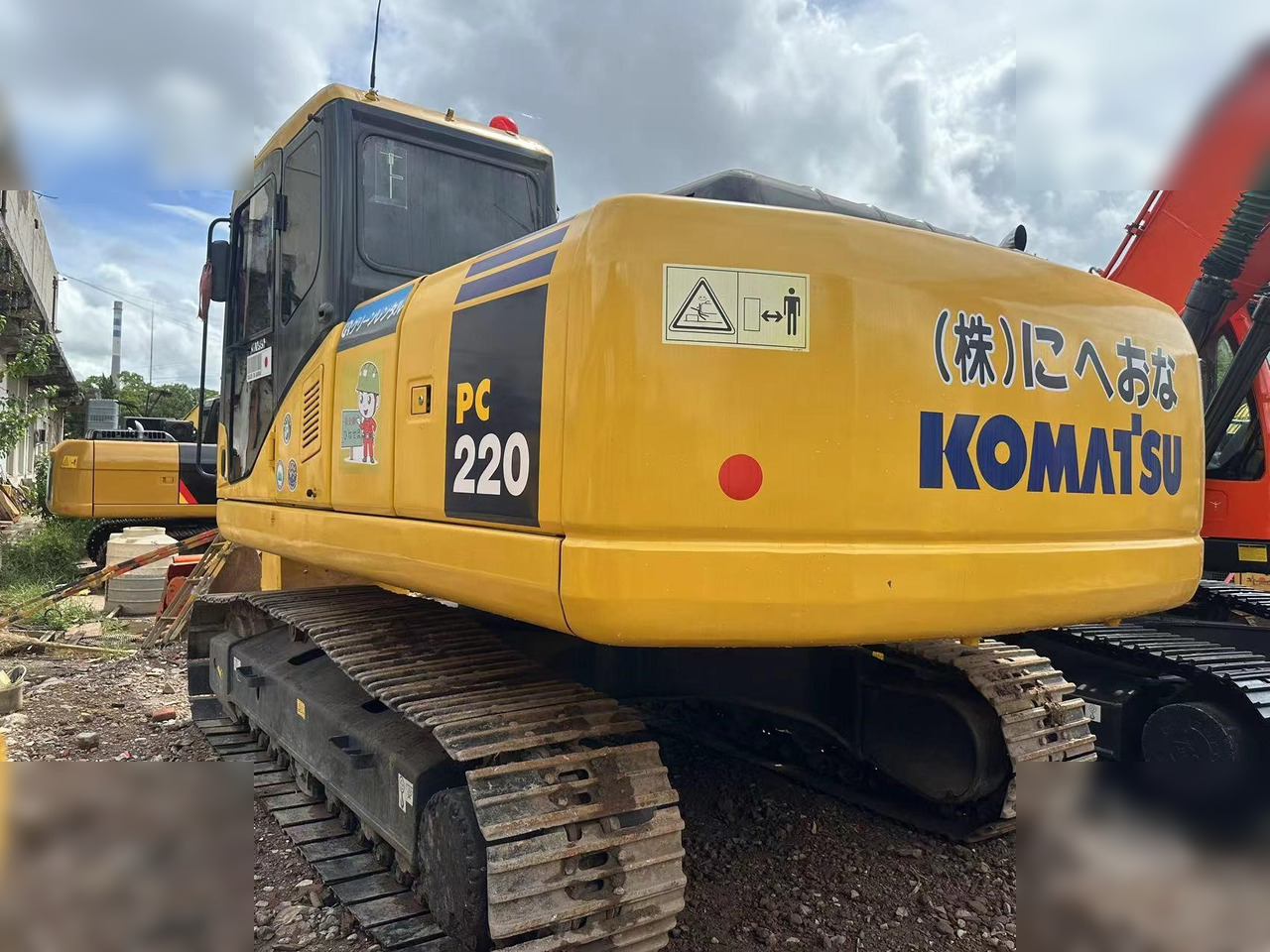 KOMATSU PC220-7 - Bæltegravemaskine: billede 2 KOMATSU PC220-7 - Bæltegravemaskine: billede 2