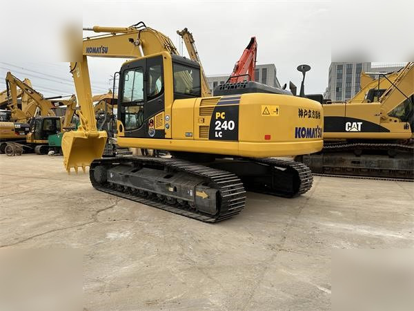 KOMATSU PC240 LC-8 - Bæltegravemaskine: billede 4 KOMATSU PC240 LC-8 - Bæltegravemaskine: billede 4