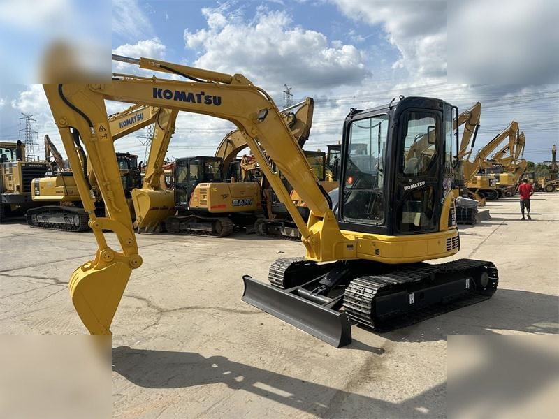 KOMATSU PC55MR-2 - Minigravemaskine: billede 2 KOMATSU PC55MR-2 - Minigravemaskine: billede 2
