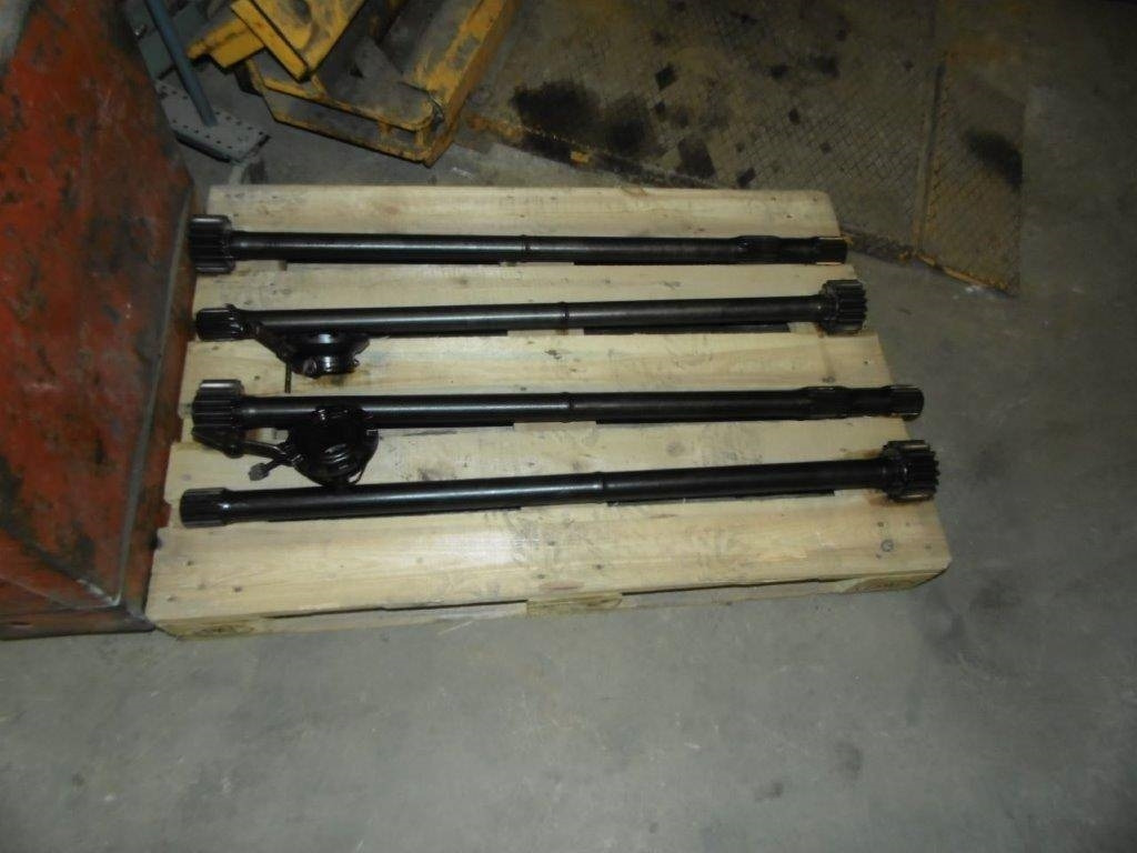 Volvo Dumper Diff+drivaxlar+nav A 25 - Drivaksel for Entreprenørmaskin: billede 1 Volvo Dumper Diff+drivaxlar+nav A 25 - Drivaksel for Entreprenørmaskin: billede 1