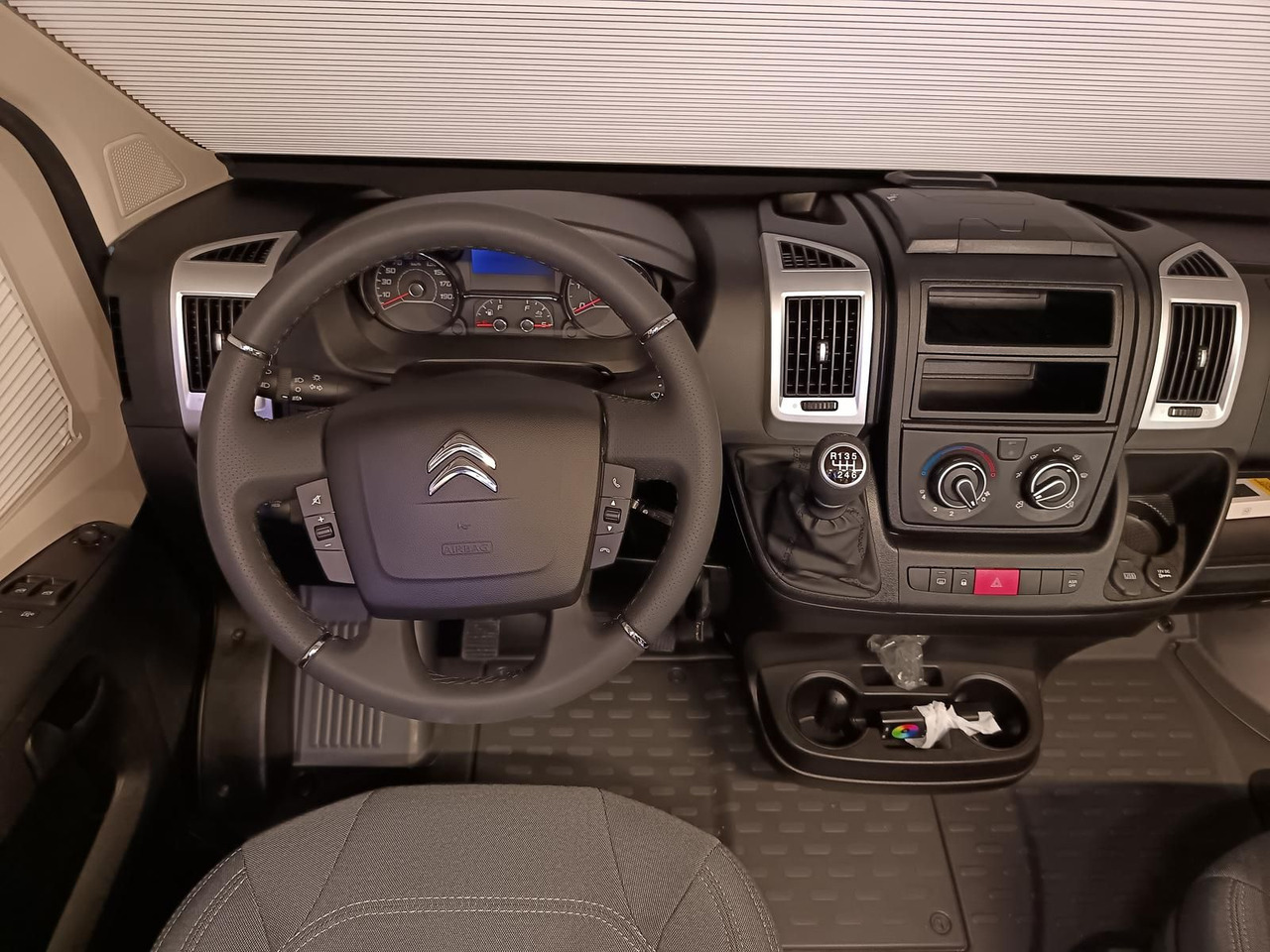 Camper van Clever Spirit 600*140 PS*LÄNGSBETTEN*SOFORT VERFÜGBAR*: billede 24 Camper van Clever Spirit 600*140 PS*LÄNGSBETTEN*SOFORT VERFÜGBAR*: billede 24