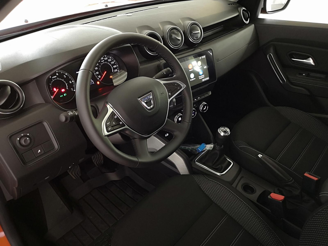 SUV Dacia Duster Prestige Tce 130*KLIMA*SHZ*R-KAM*DAB*NAVI: billede 19