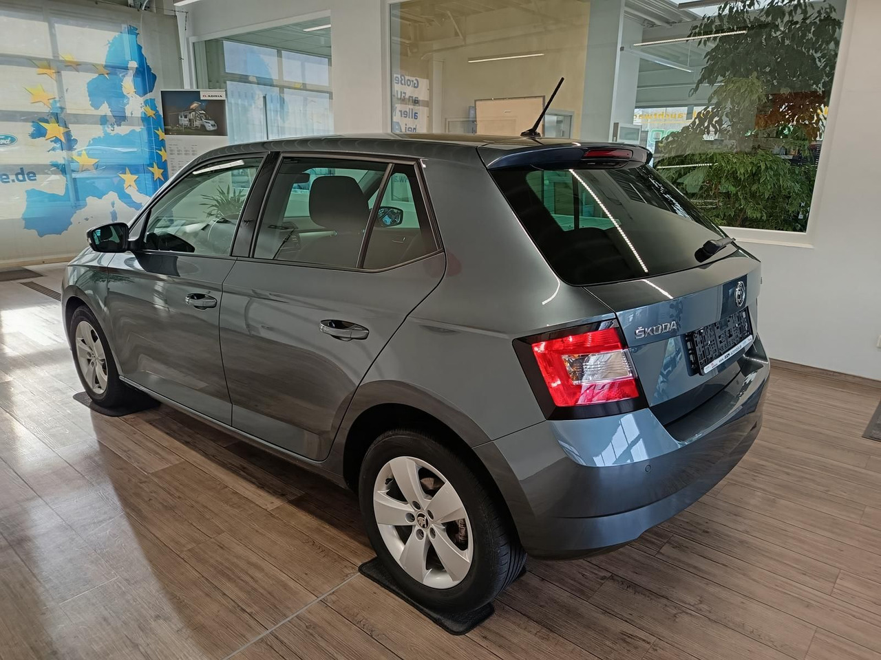 Skoda Fabia Style 1,2 TSI 81 kW DSG*PDC*SHZ*TEMP*KLIMA - Bil: billede 4 Skoda Fabia Style 1,2 TSI 81 kW DSG*PDC*SHZ*TEMP*KLIMA - Bil: billede 4