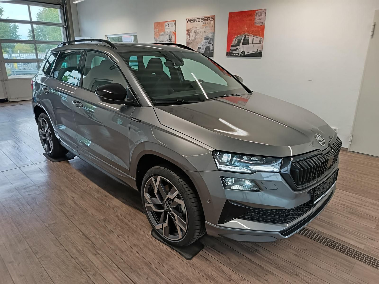 Skoda Karoq Sportline 1,5 TSI DSG*AHK*PSD*STD.HZG*NAVI - SUV: billede 3 Skoda Karoq Sportline 1,5 TSI DSG*AHK*PSD*STD.HZG*NAVI - SUV: billede 3