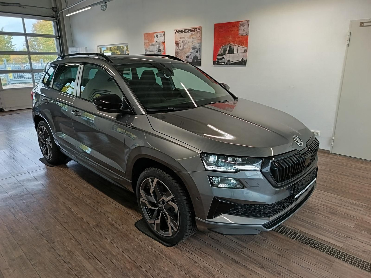 Skoda Karoq Sportline 2,0 TDI 4x4*AHK*PSD*STD.HZG*DCC* - SUV: billede 3 Skoda Karoq Sportline 2,0 TDI 4x4*AHK*PSD*STD.HZG*DCC* - SUV: billede 3