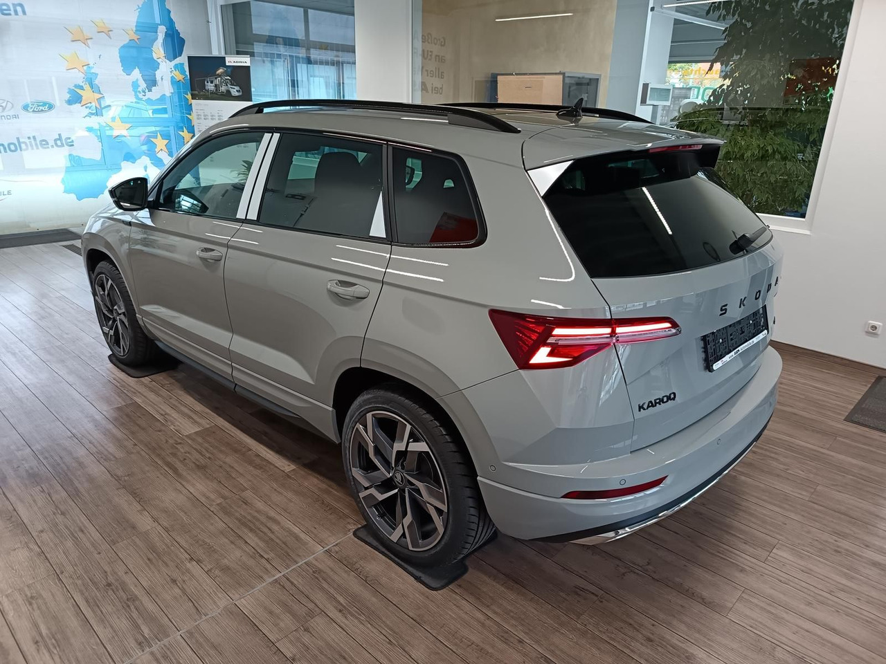 Skoda Karoq Sportline 2,0 TDI 4x4*AHK*PSD*STD.HZG*DCC* - SUV: billede 4 Skoda Karoq Sportline 2,0 TDI 4x4*AHK*PSD*STD.HZG*DCC* - SUV: billede 4