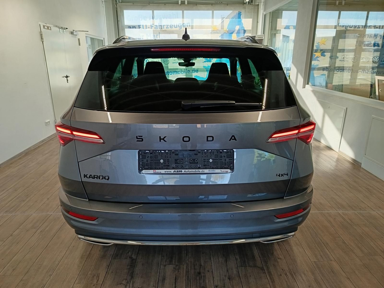 Skoda Karoq Sportline 2,0 TDI DSG 4x4*AHK*PSD*STD.HZG* - SUV: billede 5 Skoda Karoq Sportline 2,0 TDI DSG 4x4*AHK*PSD*STD.HZG* - SUV: billede 5