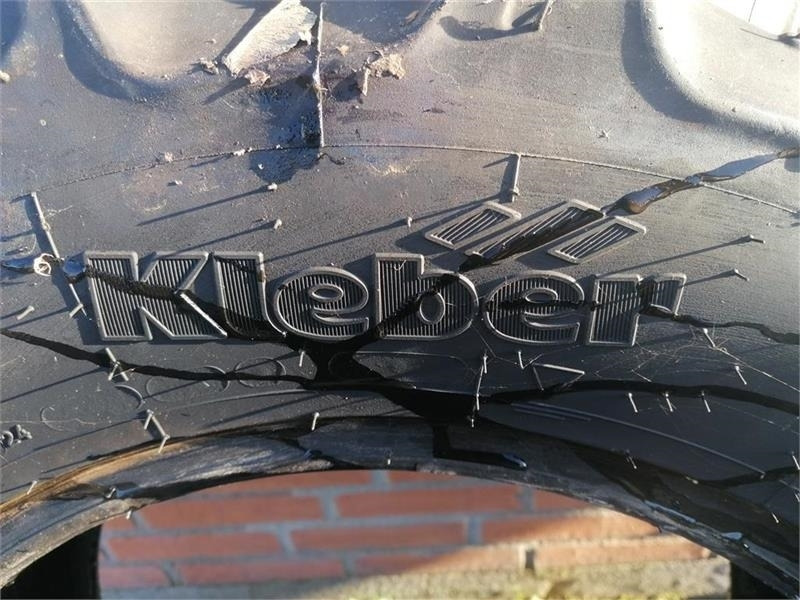 Kleber 300/70R20 - Dæk for Utility/ Speciel maskine: billede 5 Kleber 300/70R20 - Dæk for Utility/ Speciel maskine: billede 5