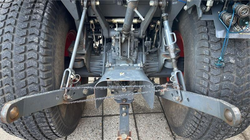 Kubota STW37 Kompakttraktor - Kommunal traktor: billede 5 Kubota STW37 Kompakttraktor - Kommunal traktor: billede 5