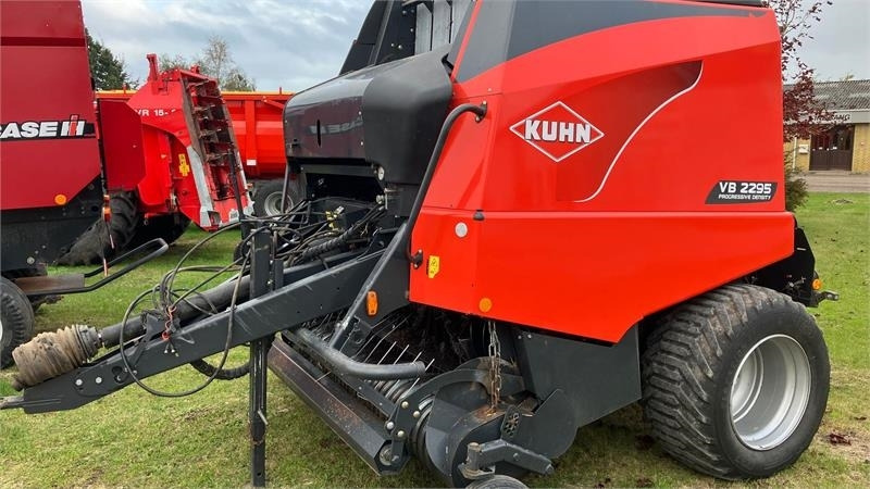Kuhn VB 2295 - Rundballepresse: billede 1 Kuhn VB 2295 - Rundballepresse: billede 1