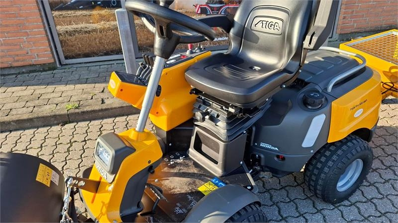 Stiga Park Pro 900 AWX Stiga Park Pro 900 AWX - Landbrugsmaskine: billede 5 Stiga Park Pro 900 AWX Stiga Park Pro 900 AWX - Landbrugsmaskine: billede 5