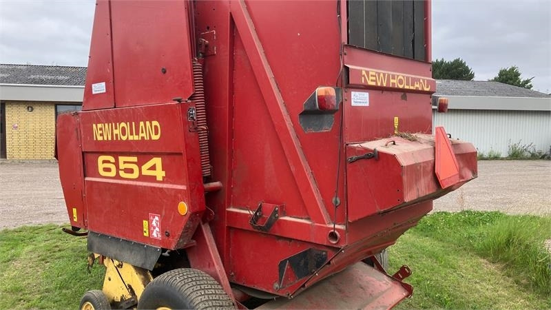 New Holland 654 RUNDBALLEPRESSER Cropcutter - Rundballepresse: billede 3 New Holland 654 RUNDBALLEPRESSER Cropcutter - Rundballepresse: billede 3