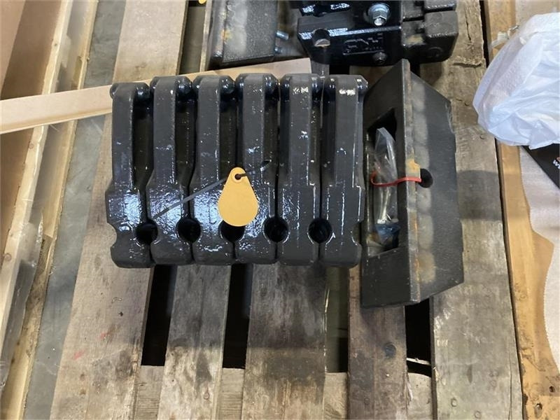 New Holland Boomer til 35-40-50-55 - Vægtklods: billede 4 New Holland Boomer til 35-40-50-55 - Vægtklods: billede 4