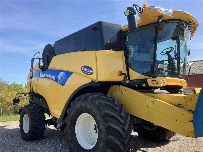 New Holland CX 8080 SLH - Mejetærsker: billede 2 New Holland CX 8080 SLH - Mejetærsker: billede 2